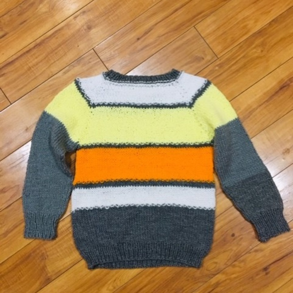 Crochet handmade knit soft sweater XS
